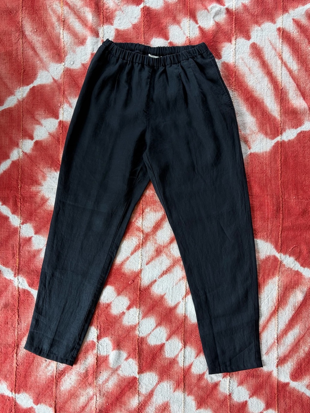 Eileen Fisher Black Elastic-Waist Jogger Pants